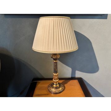 Lampada da tavolo classica