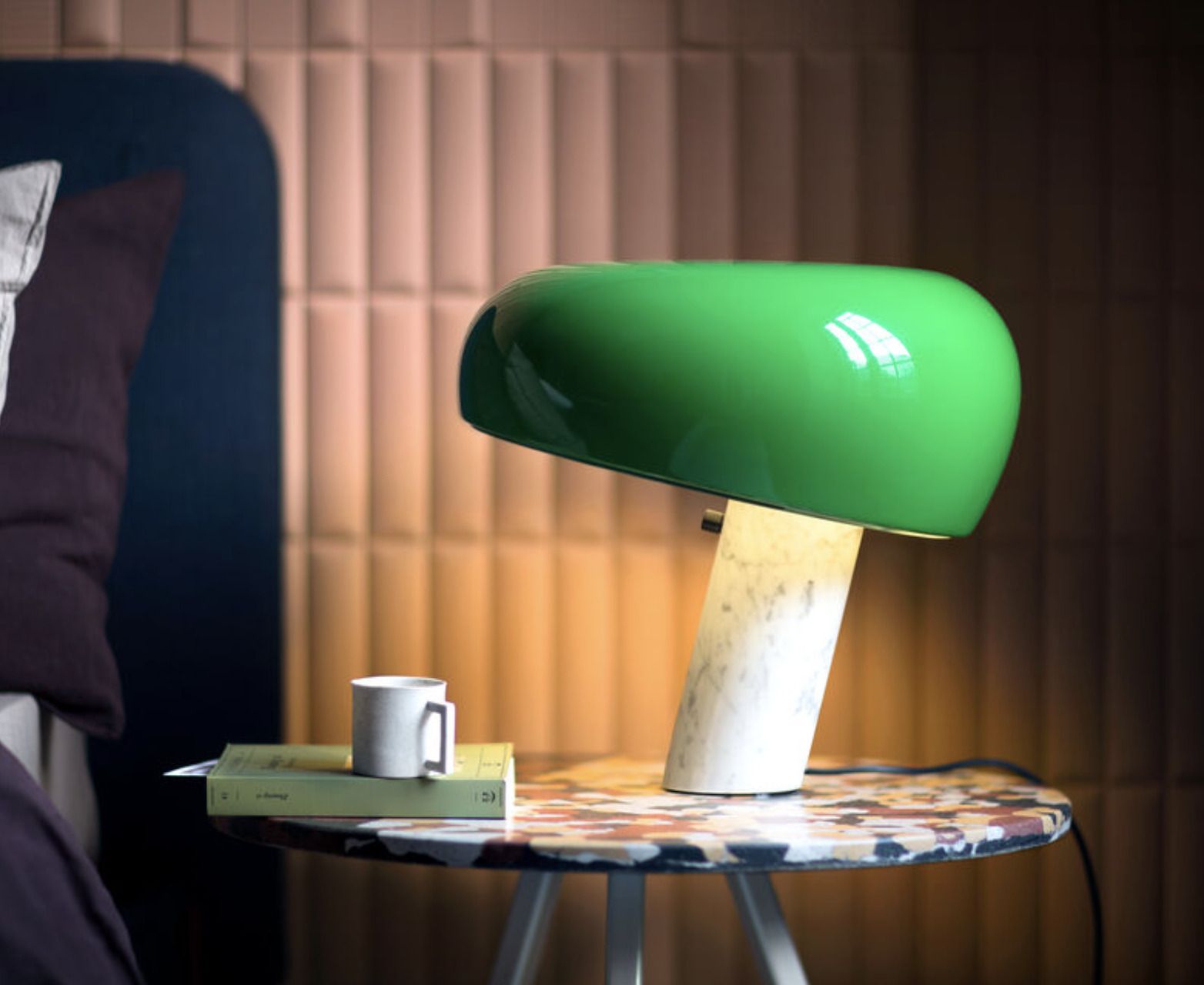 regali per la casa lampada da tavolo snoopy flos verde