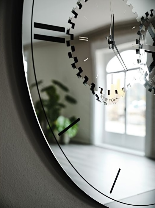 regali per la casa Specchio-orologio Times Cattelan Italia
